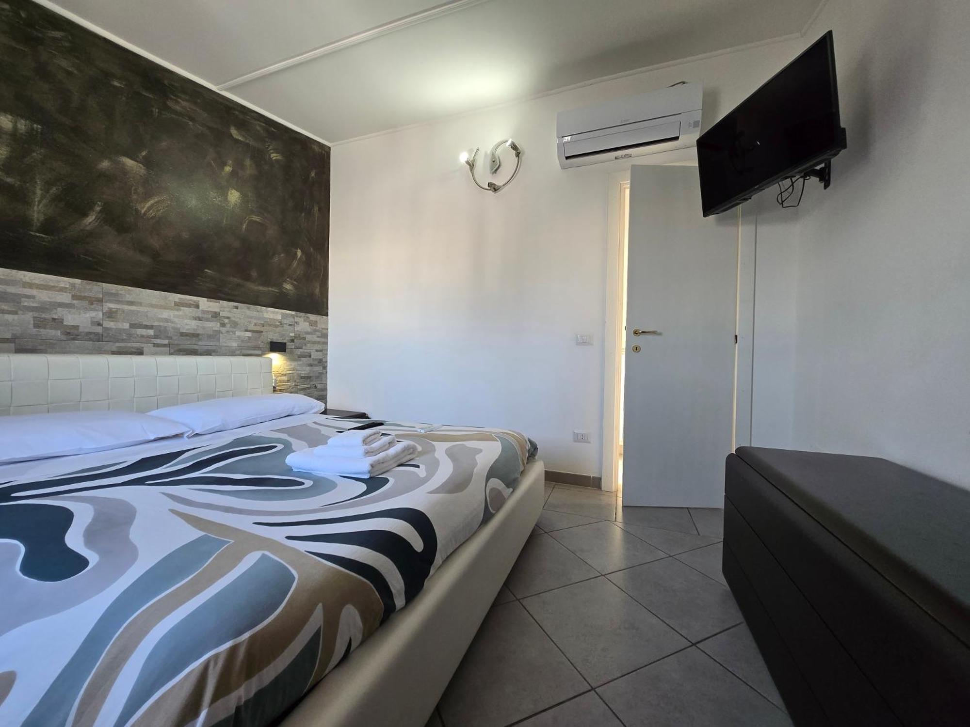 B&B Fr House Affittacamere Colleferro Bagian luar foto